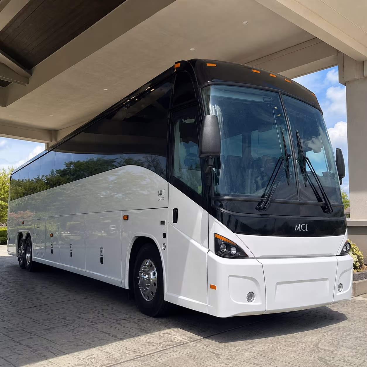 broward county agency shuttles between deerfield beach and fort lauderdale government facilities