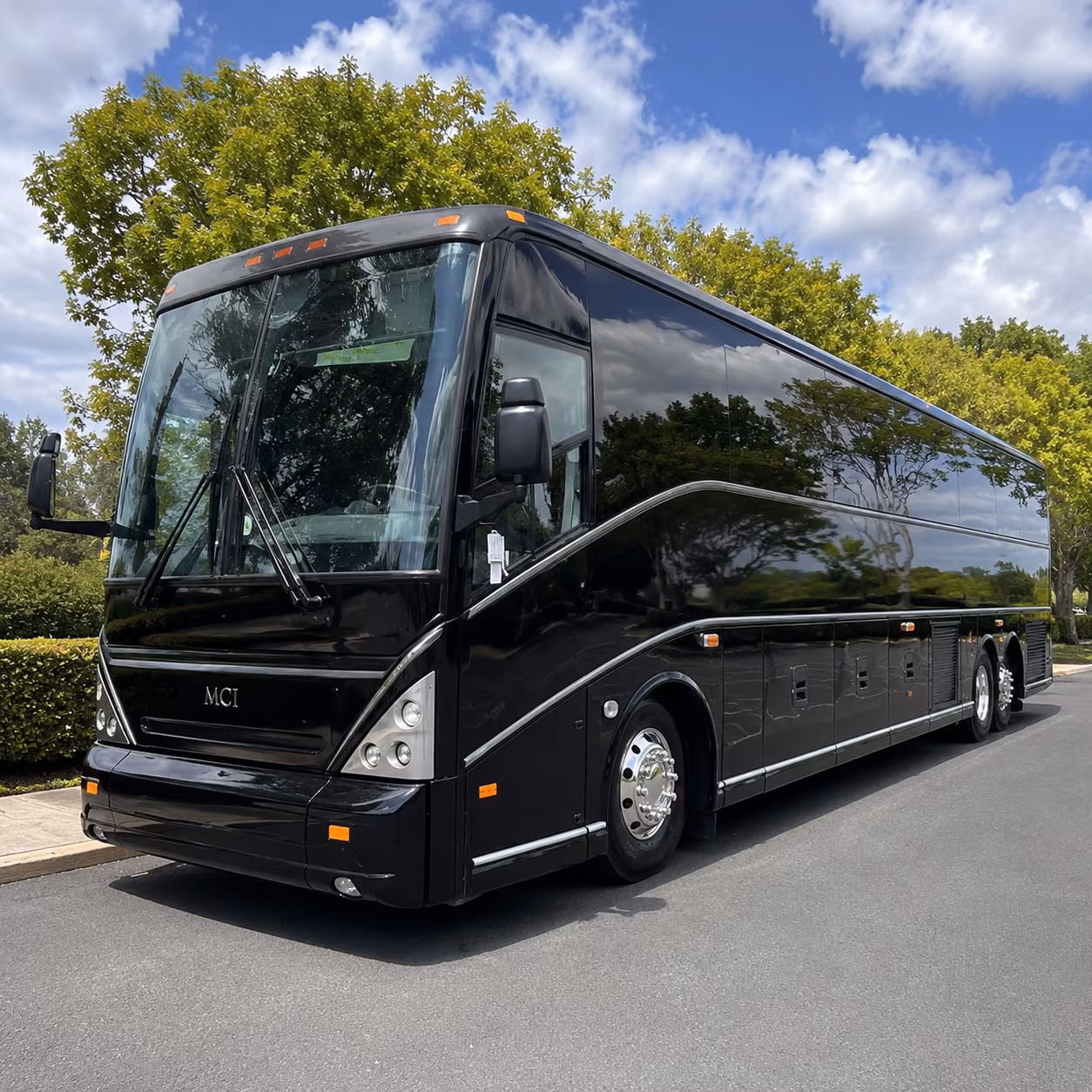 for quick and easy miami field trip transportation to zoo miami and frost science